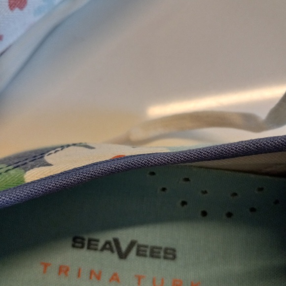 Seavees-FunFloral - Women's- Sneakers SZ 8 - Picture 6 of 6